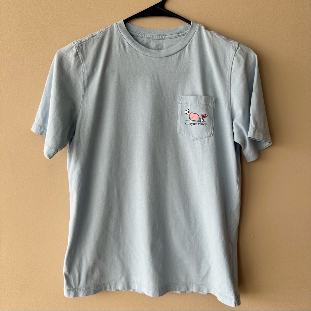 VINEYARD VINES SOCCER BLUE SHORT SLEEVE T-SHIRT Size M 12/14